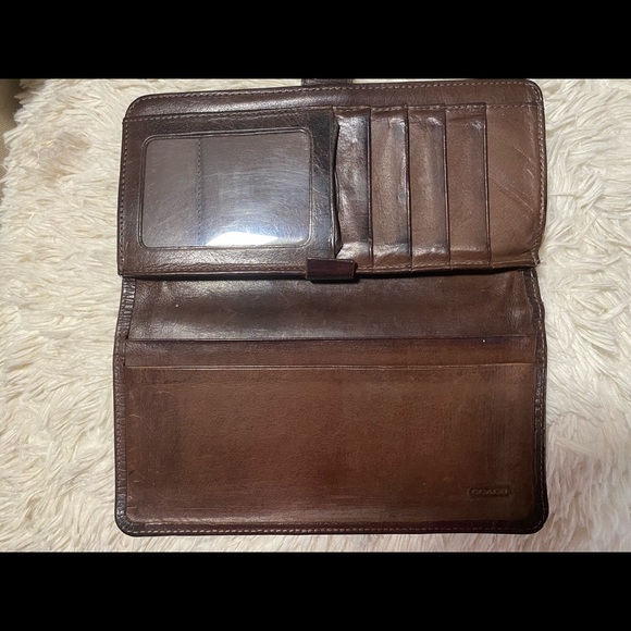 COACH Wallet - Picture 2 of 3